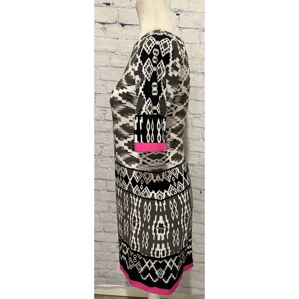 Eliza J Black White Geometric Print Boatneck Zip Shift Dress Petite 2 Lined - Picture 3 of 7